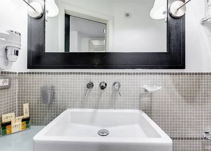Konukevi Residenza A -via Veneto Fashion -self Check-in Roma